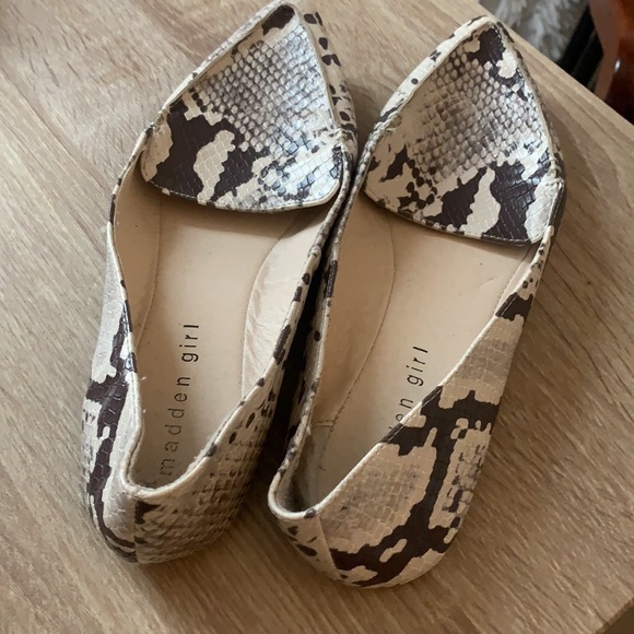 Snake skin flats - Picture 3 of 3